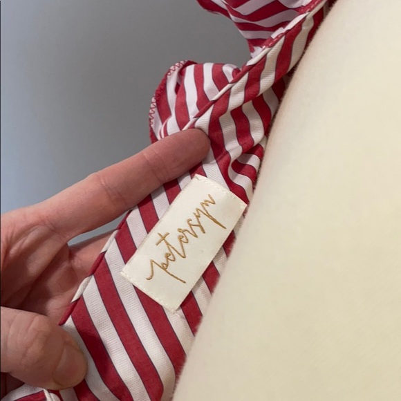 Petersyn Arabella Ruffled Top - Picture 6 of 8